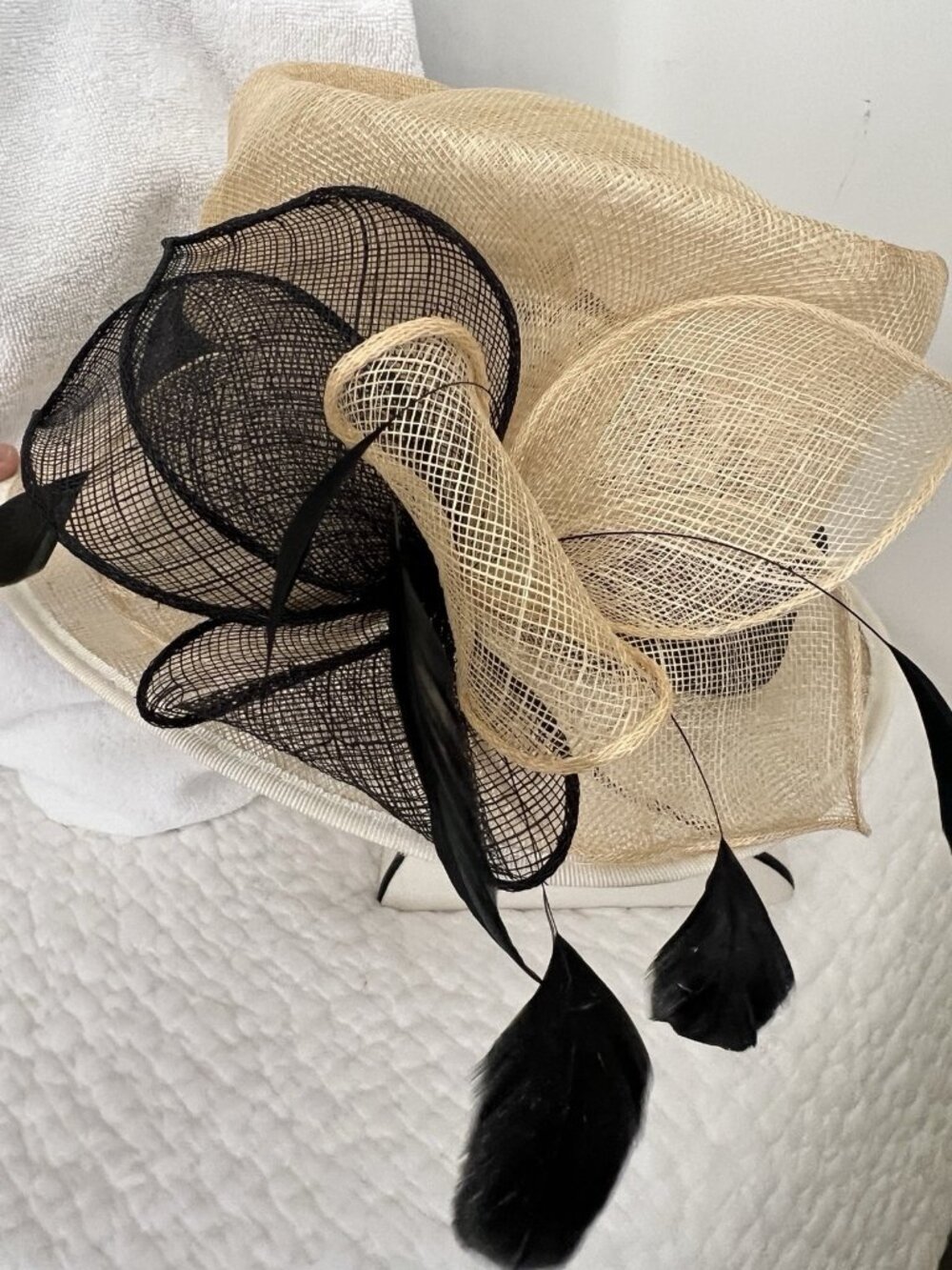 Fashion Derby Hat Cream Black Feather Bow Wedding Cocktail Party Accessorize - Picture 6 of 15